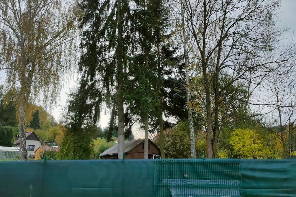 Villa Tiny Treperka Semily Esterno foto